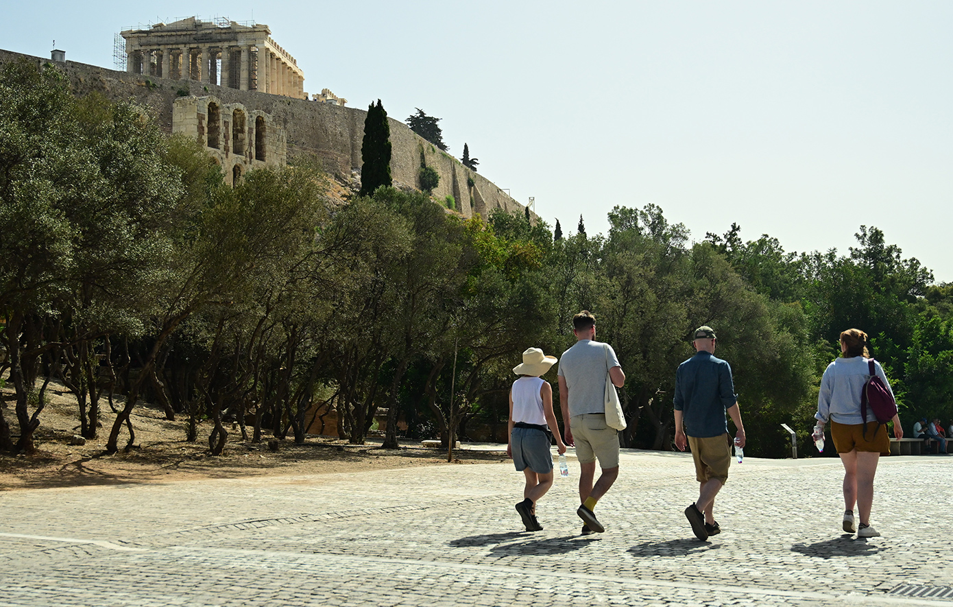 Σταθερή Αυξητική Πορεία για την Εισερχόμενη Τουριστική Κίνηση στην Ελλάδα κατά το 2024